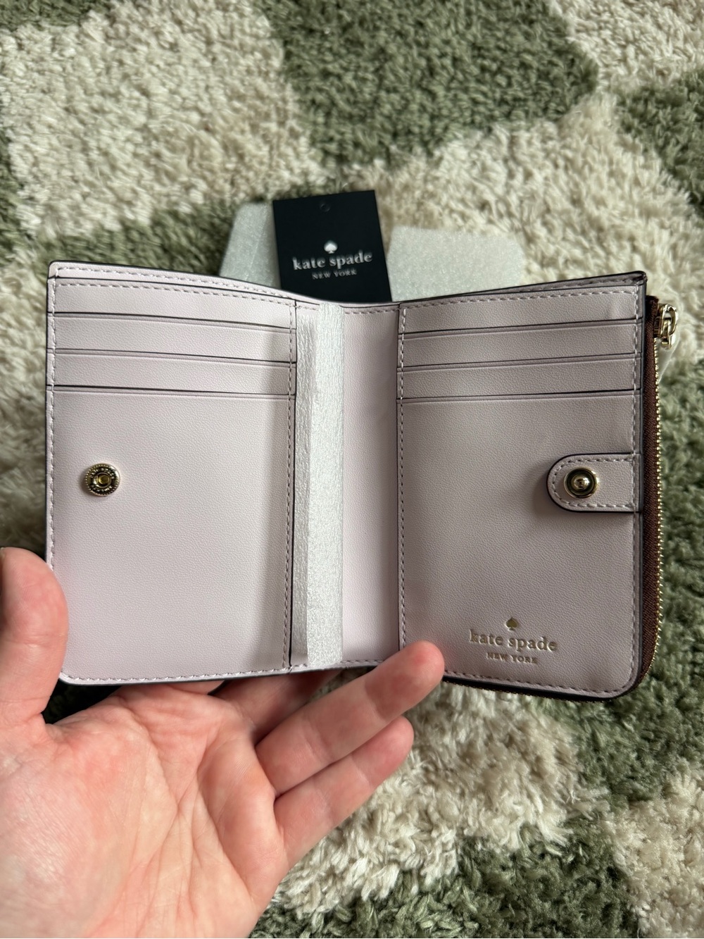 Kate Spade ♠️ Wallet - Picture 4 of 5